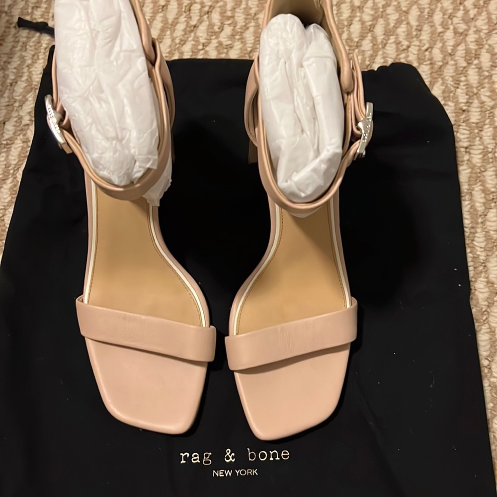 Rag and bone Ellis sandals worn once 7.5 - nude